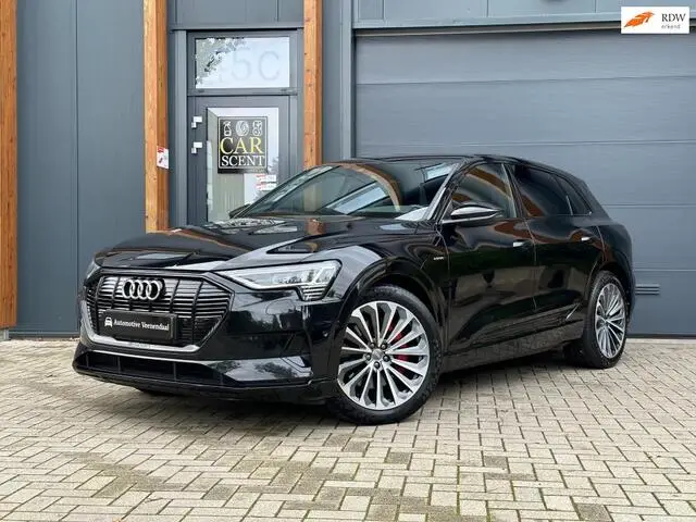 Photo 1 : Audi E-tron 2019 Electric