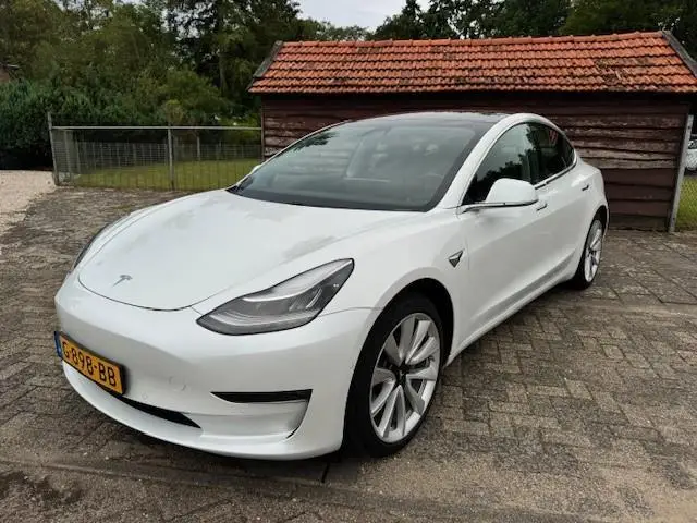 Photo 1 : Tesla Model 3 2019 Electric