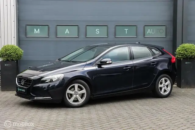 Photo 1 : Volvo V40 2015 Diesel