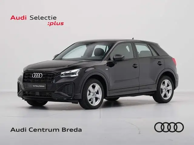 Photo 1 : Audi Q2 2023 Essence