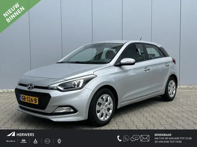 Photo 1 : Hyundai I20 2015 Essence