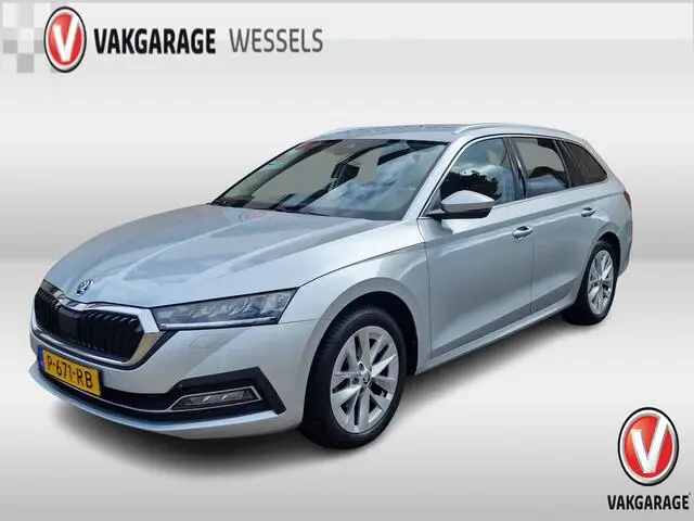 Photo 1 : Skoda Octavia 2022 Essence