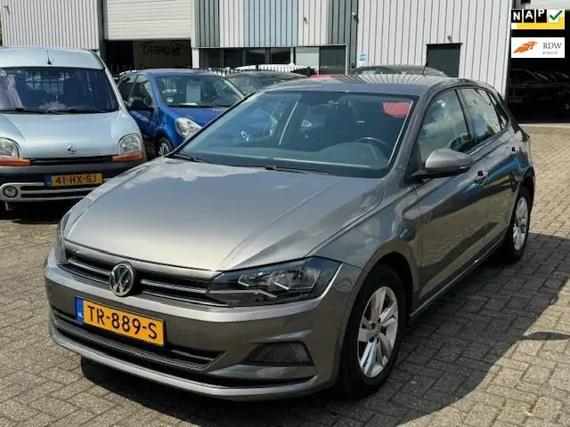 Photo 1 : Volkswagen Polo 2018 Petrol