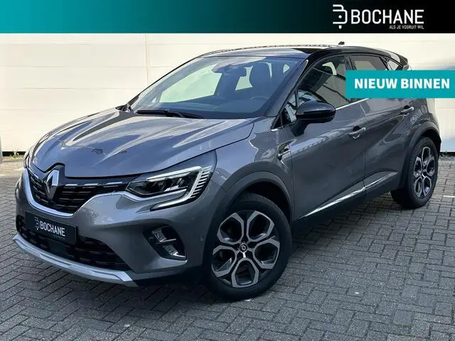 Photo 1 : Renault Captur 2023 Essence