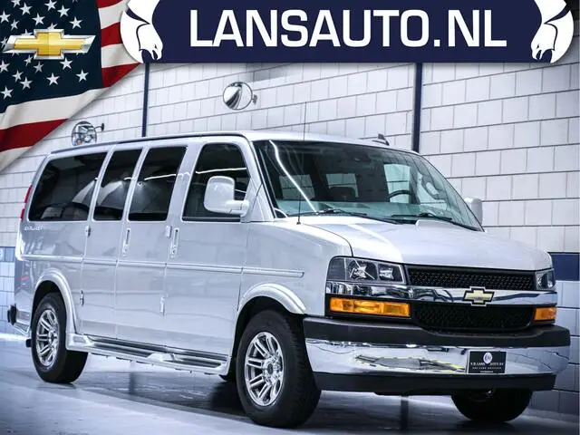 Photo 1 : Chevrolet Chevy Van 2019 Essence