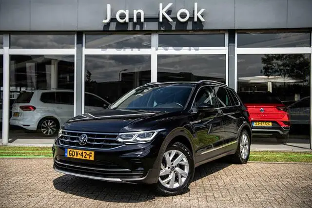 Photo 1 : Volkswagen Tiguan 2021 Petrol