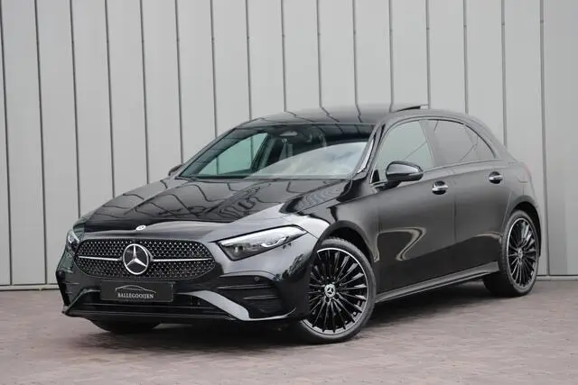 Photo 1 : Mercedes-benz Classe A 2023 Hybride