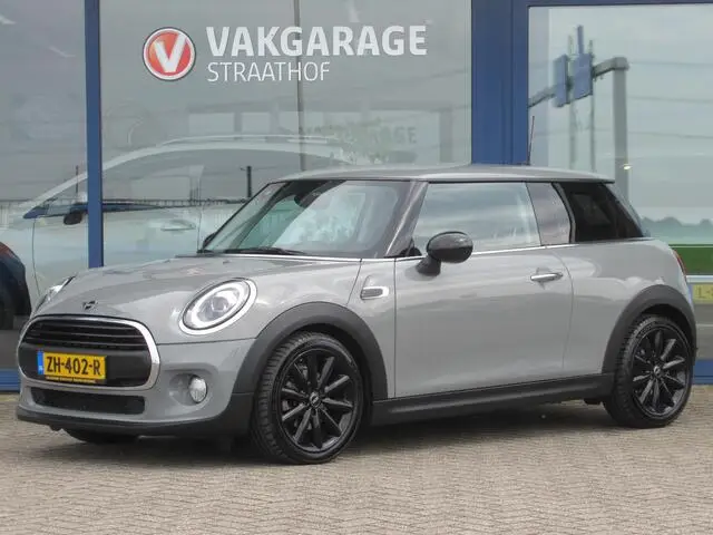 Photo 1 : Mini Mini 2019 Petrol