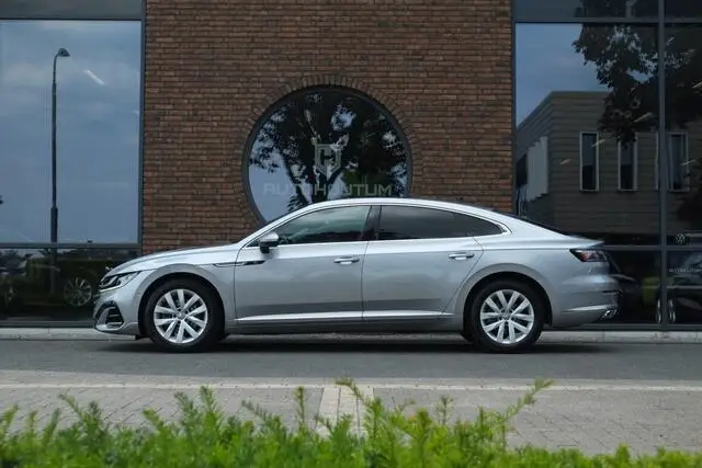 Photo 1 : Volkswagen Arteon 2021 Petrol