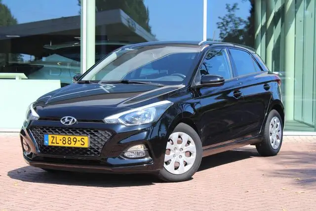 Photo 1 : Hyundai I20 2019 Petrol