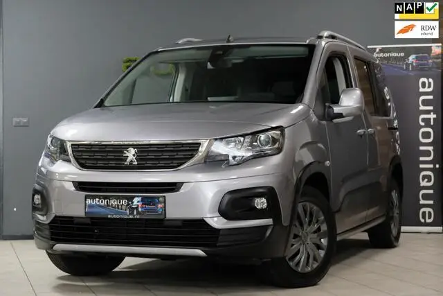 Photo 1 : Peugeot Rifter 2019 Essence