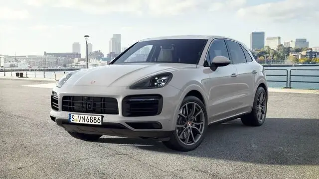 Photo 1 : Porsche Cayenne 2023 Hybrid