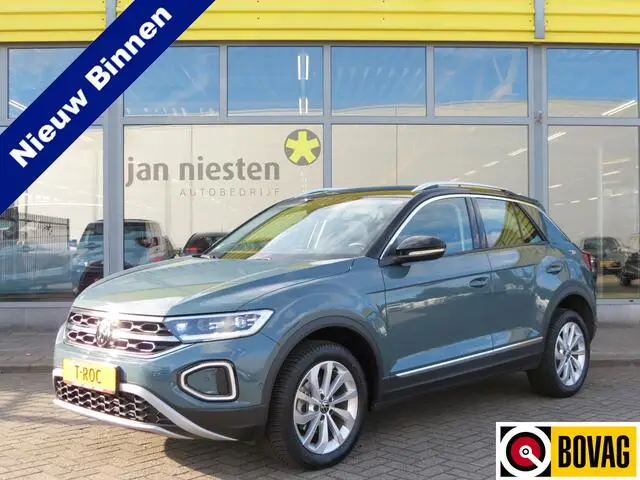 Photo 1 : Volkswagen T-roc 2022 Petrol