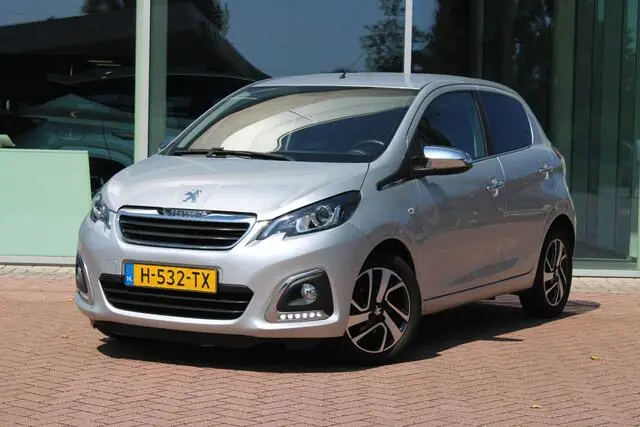 Photo 1 : Peugeot 108 2020 Petrol