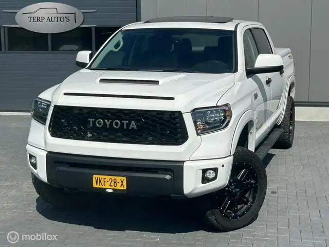 Photo 1 : Toyota Tundra 2021 LPG