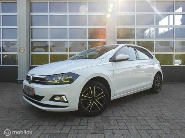 Photo 1 : Volkswagen Polo 2018 Essence