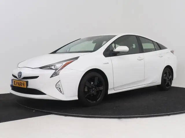 Photo 1 : Toyota Prius 2016 Hybrid