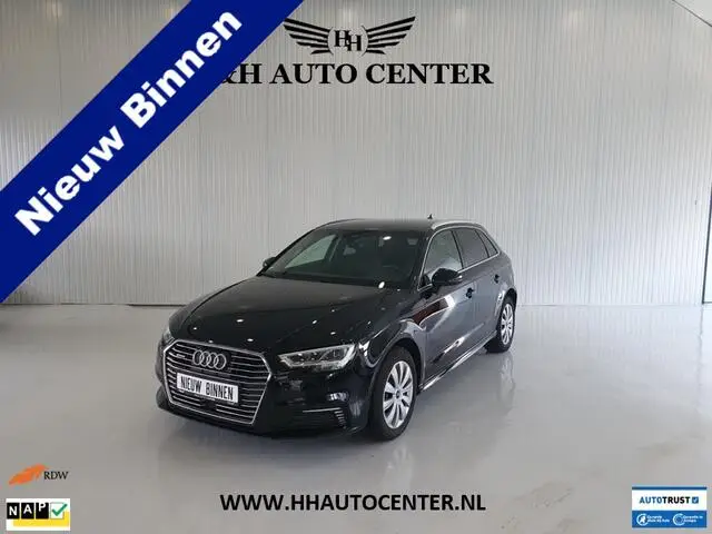 Photo 1 : Audi A3 2020 Hybride