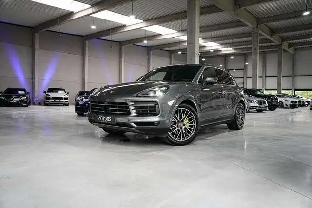 Photo 1 : Porsche Cayenne 2019 Essence