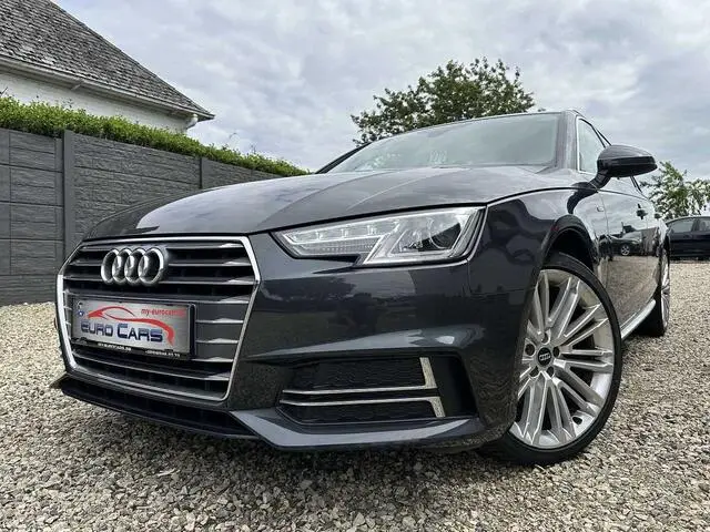 Photo 1 : Audi A4 2016 Diesel