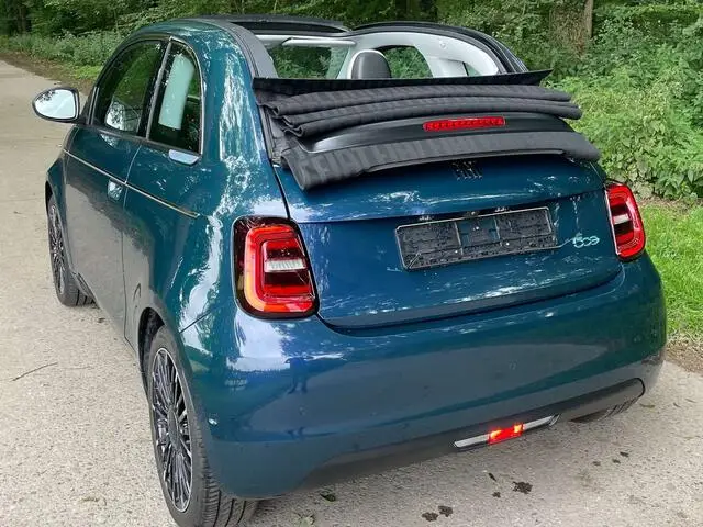 Photo 1 : Fiat 500 2021 Electric