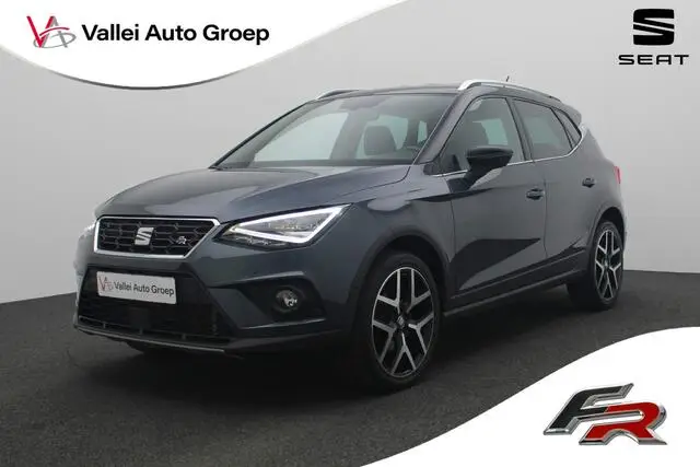 Photo 1 : Seat Arona 2021 Petrol