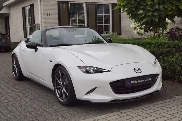 Photo 1 : Mazda Mx-5 2019 Essence