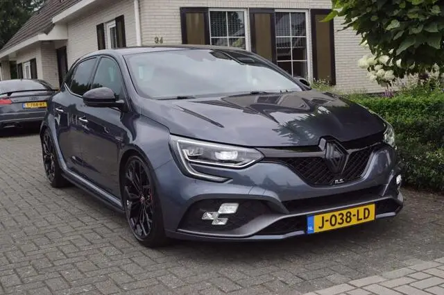 Photo 1 : Renault Megane 2018 Petrol