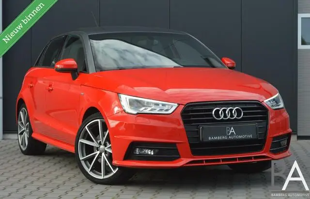 Photo 1 : Audi A1 2017 Essence