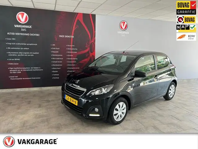 Photo 1 : Peugeot 108 2015 Essence