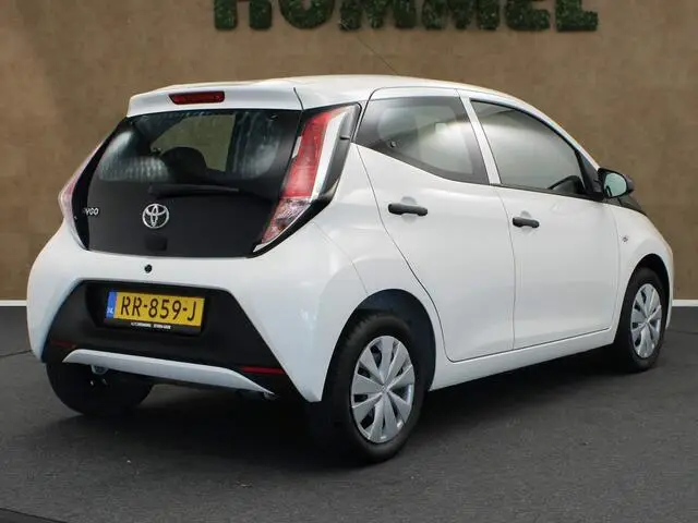 Photo 1 : Toyota Aygo 2018 Essence