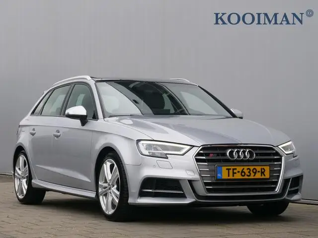 Photo 1 : Audi S3 2017 Petrol