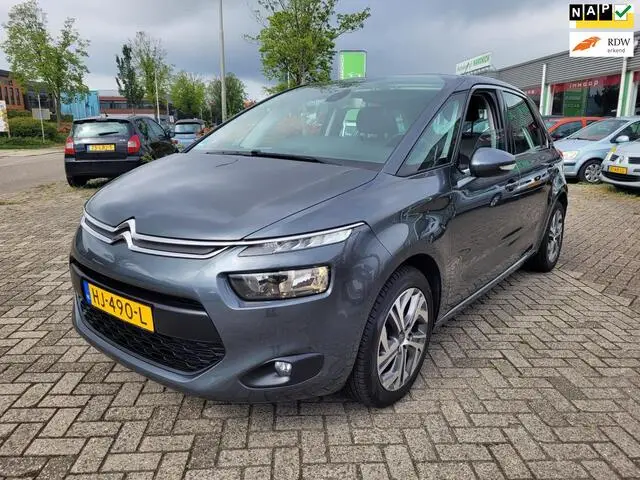 Photo 1 : Citroen C4 2015 Essence