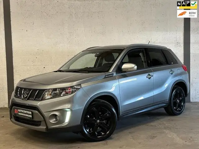 Photo 1 : Suzuki Vitara 2017 Essence