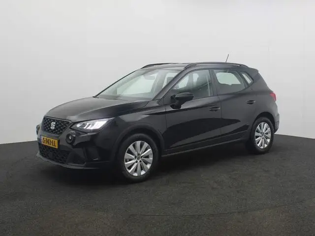 Photo 1 : Seat Arona 2023 Essence