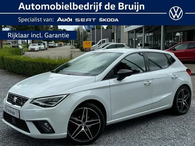 Photo 1 : Seat Ibiza 2020 Essence