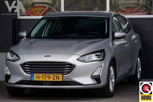 Photo 1 : Ford Focus 2020 Petrol