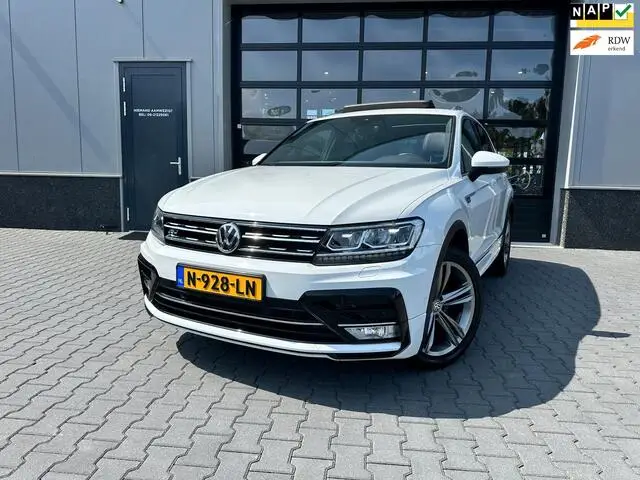 Photo 1 : Volkswagen Tiguan 2016 Essence