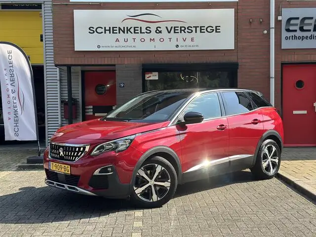 Photo 1 : Peugeot 3008 2016 Petrol