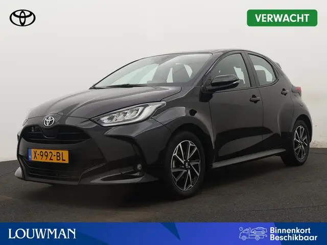 Photo 1 : Toyota Yaris 2023 Petrol