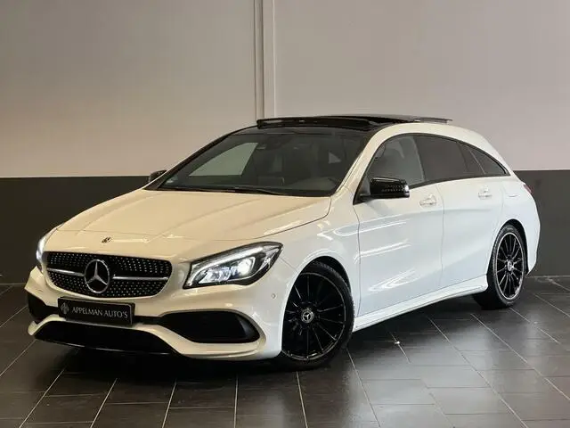 Photo 1 : Mercedes-benz Classe Cla 2018 Essence