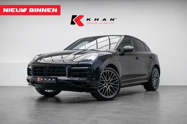 Photo 1 : Porsche Cayenne 2022 Hybrid