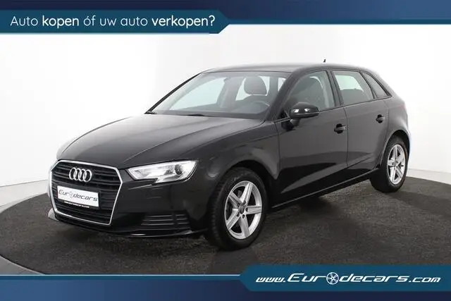 Photo 1 : Audi A3 2020 Petrol