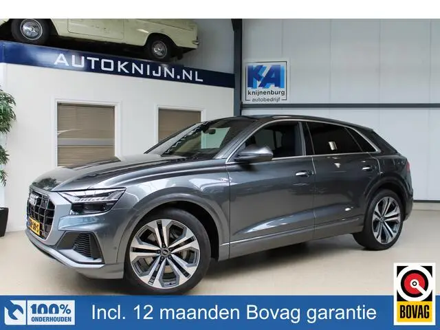 Photo 1 : Audi Q8 2021 Hybride