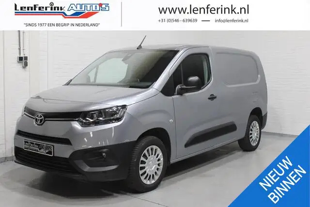 Photo 1 : Toyota Proace 2021 Diesel