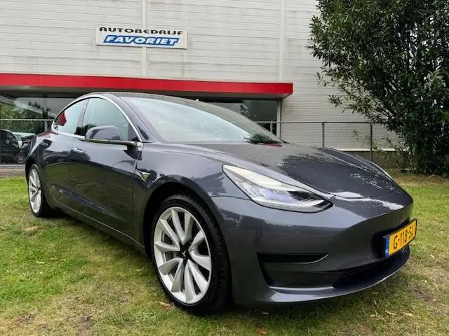 Photo 1 : Tesla Model 3 2019 Electric