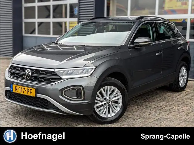 Photo 1 : Volkswagen T-roc 2022 Essence