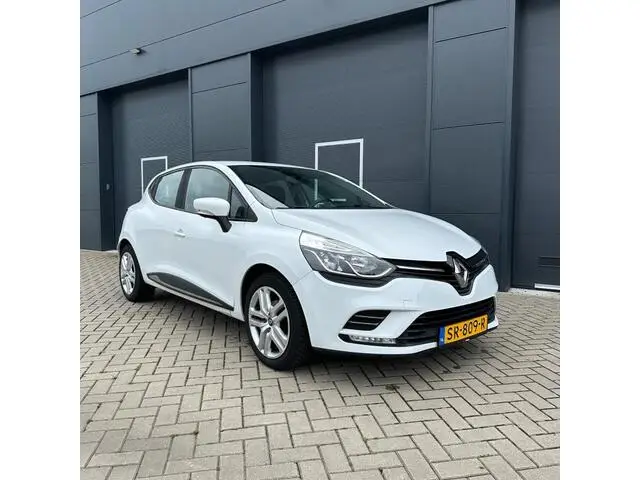 Photo 1 : Renault Clio 2018 Essence