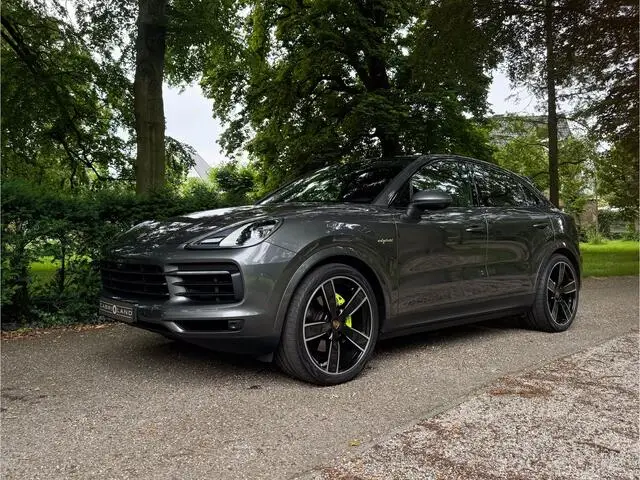 Photo 1 : Porsche Cayenne 2021 Hybride