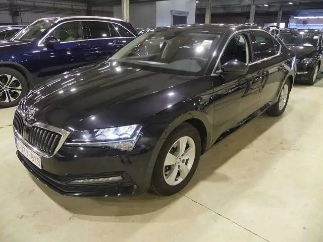 Photo 1 : Skoda Superb 2020 Petrol